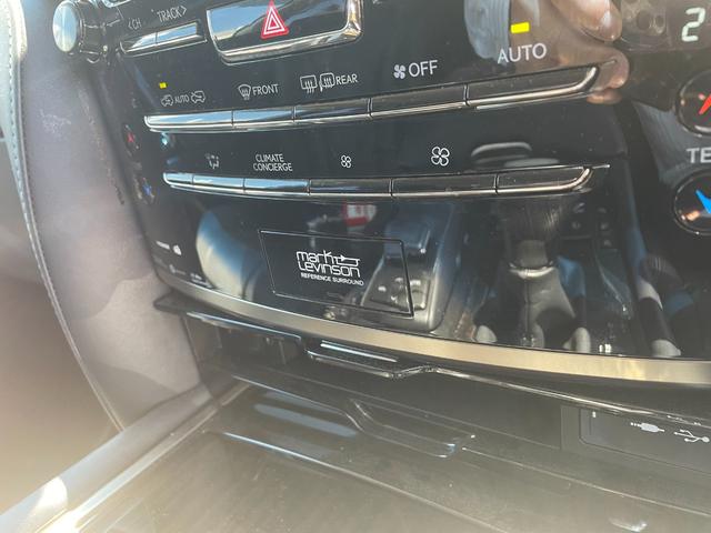 ＬＸ ＬＸ５７０　４ＷＤ　全周囲カメラ　クリアランスソナー　オートクルーズコントロール　レーンアシスト　パワーシート　衝突被害軽減システム　サンルーフ　ナビ　ＴＶ　オートマチックハイビーム　ＬＥＤヘッドランプ（15枚目）