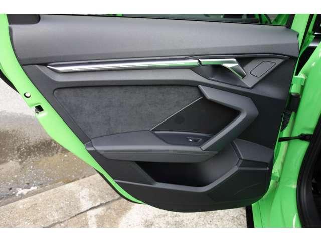 RS3 ベースグレード(19枚目)