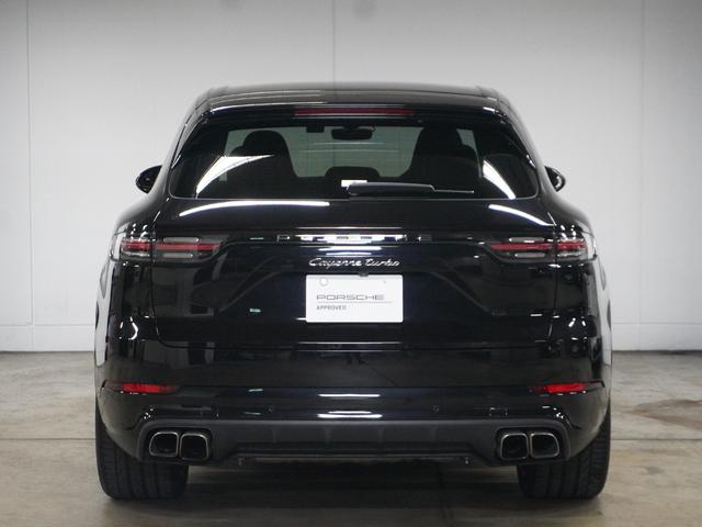 カイエン ターボ 認定中古車 スポーツクロノパッケージ ソフトクローズドア 21インチホイール PDLS プライバシーガラス パワステプラス ジェットブラックメタリック(5枚目)