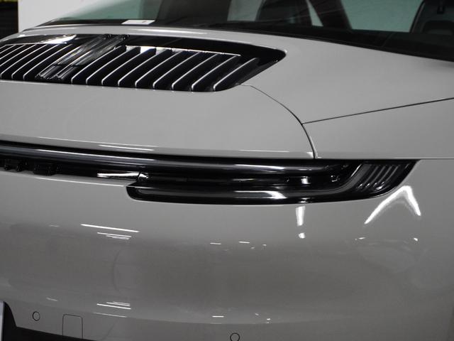 ９１１ ９１１タルガ４Ｓ　認定中古車　スポーツクロノ　スポーツエグゾースト　Ｔａｒｇａ　ロールバー　グロスブラックホイール　４Ｗａｙスポーツシート　ＡＣＣ（7枚目）
