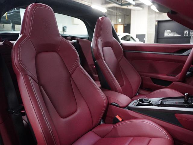 ９１１ ９１１タルガ４Ｓ　認定中古車　スポーツクロノ　スポーツエグゾースト　Ｔａｒｇａ　ロールバー　グロスブラックホイール　４Ｗａｙスポーツシート　ＡＣＣ（17枚目）