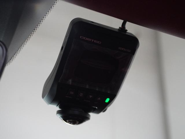 ９１１ ９１１タルガ４Ｓ　認定中古車　スポーツクロノ　スポーツエグゾースト　Ｔａｒｇａ　ロールバー　グロスブラックホイール　４Ｗａｙスポーツシート　ＡＣＣ（20枚目）