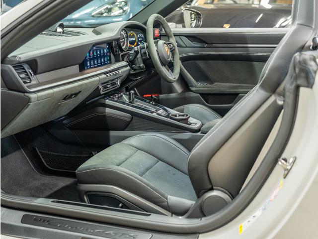 911 911カレラ4GTS 認定中古車(16枚目)