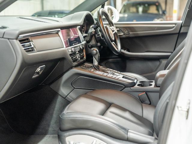 マカン マカン PDK 認定中古車 スポーツクロノパッケージ BOSEサウンド 14Wayシート プライバシーガラス 19インチホイール パワステプラス シートヒーター PASM(16枚目)