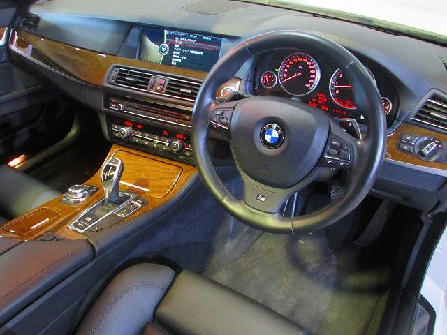 535iツーリング Mスポーツ Pサンルーフ 認定中古車(16枚目)