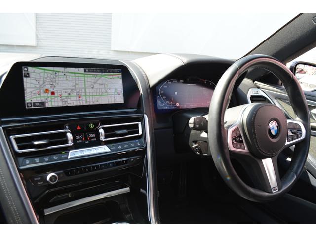 Ｍ８５０ｉ　ｘＤｒｉｖｅ　グランクーペ　Ｍ８５０ｉ　ｘＤｒｉｖｅ　グランクーペ（５名）　ハーマンカードスピーカー　２０インチアロイホイール　レーザーシートシートエアコン　レーザーＬＥＤ　全周囲カメラ　前後障害物センサー　衝突軽減ブレーキ(41枚目)