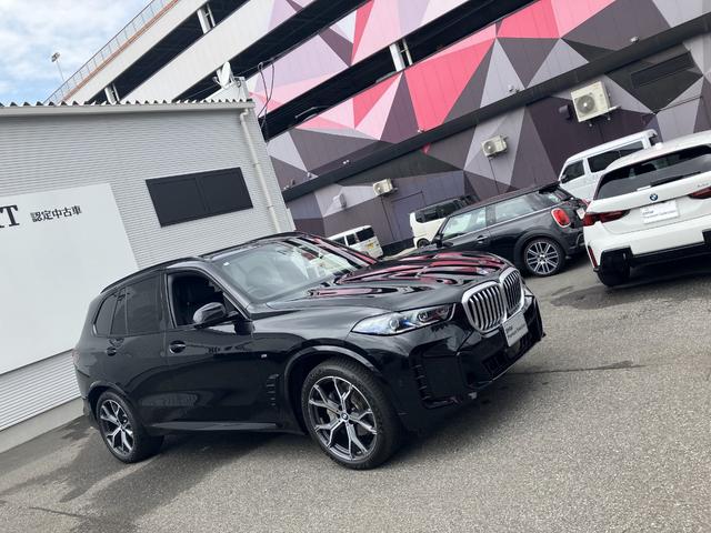 Ｘ５ ｘＤｒｉｖｅ　４０ｄ　Ｍスポーツ　正規認定中古車　ワンオーナー車両　電動パノラマサンルーフ　３列シート　ドライブアシストプロ　純正ナビ　地デジチューナー　パーキングアシスト　ヘッドアップディスプレイ　ブラックレザーシート　ＥＴＣ（37枚目）