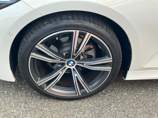 ３シリーズ ３２０ｄ　ｘＤｒｉｖｅＭスポーツエディションシャドー　認定中古車　元試乗車　ＳＨＡＤＯＷ　ＥＤＩＴＩＯＮ　Ｍスポーツ　アルミパネル　ハーフレザー　シートヒーター　電動シート　アクティブクルーズ　電動トランク　ヘッドアップＤ　１９インチＡＷ　純ナビ　ＥＴＣ（22枚目）