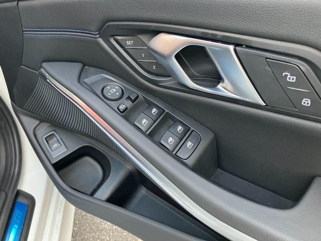 ３シリーズ ３２０ｄ　ｘＤｒｉｖｅＭスポーツエディションシャドー　認定中古車　元試乗車　ＳＨＡＤＯＷ　ＥＤＩＴＩＯＮ　Ｍスポーツ　アルミパネル　ハーフレザー　シートヒーター　電動シート　アクティブクルーズ　電動トランク　ヘッドアップＤ　１９インチＡＷ　純ナビ　ＥＴＣ（45枚目）