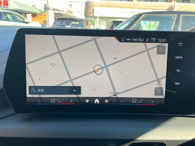 １シリーズ １２０ｄ　Ｍスポーツ　ハイラインパッケージ　認定中古車　元試乗車　ハイラインＰＫＧ　サンプロテクション・ガラス　ｈａｒｍａｎ／ｋａｒｄｏｎスピーカー　ドライビングアシストプラス　ヘッドアップＤ　ハーフレザー　シートヒーター　純正ナビ　電動Ｒ（13枚目）