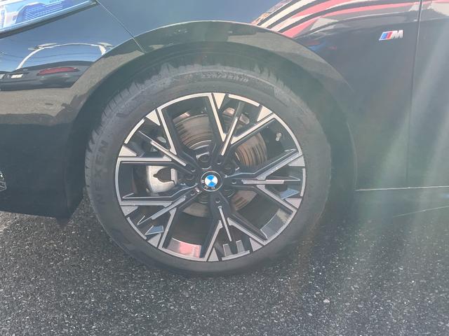 １シリーズ １２０ｄ　Ｍスポーツ　ハイラインパッケージ　認定中古車　元試乗車　ハイラインＰＫＧ　サンプロテクション・ガラス　ｈａｒｍａｎ／ｋａｒｄｏｎスピーカー　ドライビングアシストプラス　ヘッドアップＤ　ハーフレザー　シートヒーター　純正ナビ　電動Ｒ（22枚目）
