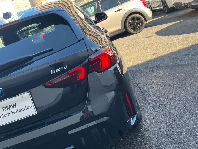 １シリーズ １２０ｄ　Ｍスポーツ　ハイラインパッケージ　認定中古車　元試乗車　ハイラインＰＫＧ　サンプロテクション・ガラス　ｈａｒｍａｎ／ｋａｒｄｏｎスピーカー　ドライビングアシストプラス　ヘッドアップＤ　ハーフレザー　シートヒーター　純正ナビ　電動Ｒ（58枚目）