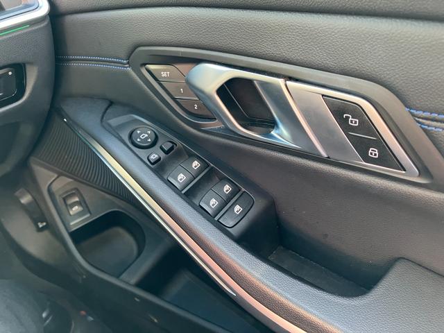 3シリーズ 320d xDriveツーリング Mスポーツ 認定中古車 ワンオーナー 社外地デジチューナー パーキングアシストプラス 前後ドラレコ ハーフレザー シートヒーター 電動Rゲート 純ナビ アクティブクルコン LEDヘッドライト ETC(60枚目)