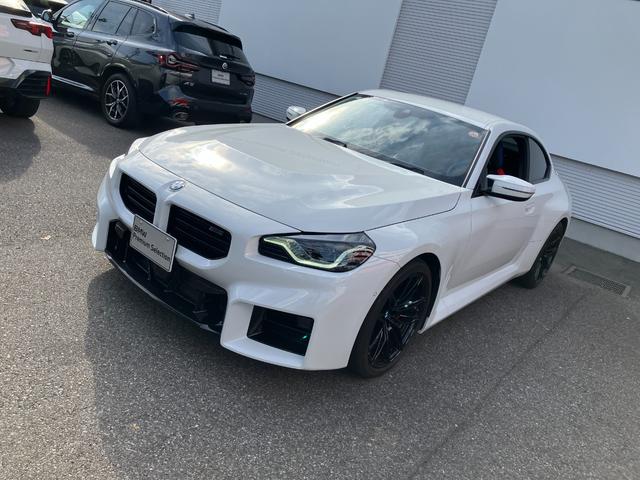 M2 ベースグレード 認定中古車 ワンオーナー MコンフォートPKG harman/kardonスピーカー ヘッドアップD 革シート 純正ナビ シートヒーター ACC ETC サンプロテクションガラス(2枚目)