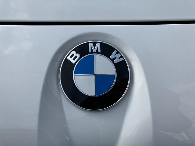 M2 ベースグレード 認定中古車 ワンオーナー MコンフォートPKG harman/kardonスピーカー ヘッドアップD 革シート 純正ナビ シートヒーター ACC ETC サンプロテクションガラス(24枚目)