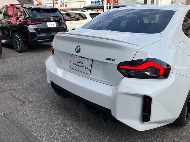 M2 ベースグレード 認定中古車 ワンオーナー MコンフォートPKG harman/kardonスピーカー ヘッドアップD 革シート 純正ナビ シートヒーター ACC ETC サンプロテクションガラス(32枚目)