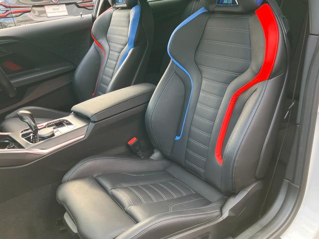 M2 ベースグレード 認定中古車 ワンオーナー MコンフォートPKG harman/kardonスピーカー ヘッドアップD 革シート 純正ナビ シートヒーター ACC ETC サンプロテクションガラス(42枚目)