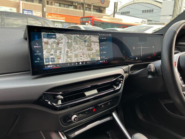 M2 ベースグレード 認定中古車 ワンオーナー MコンフォートPKG harman/kardonスピーカー ヘッドアップD 革シート 純正ナビ シートヒーター ACC ETC サンプロテクションガラス(60枚目)