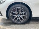 ５２３ｉ　Ｍスポーツ　正規認定中古車　元試乗車　アダプティブサスペンション　アクティブステアリング　アクティブクルーズ　ヘッドアップＤ　パーキングアシスト　ＡＰＰＬＥ　ＣＡＲ　ＰＬＡＹ　ワイヤレス充電　１９インチＡＷ　地デジ　ＥＴＣ（22枚目）