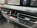 ご納車前には、BMWを熟知したメカニックによる100項目の点検・整備を行います。不具合箇所、交換時期に達している部品に関しましては、全て当社負担で交換してからのご納車となります。