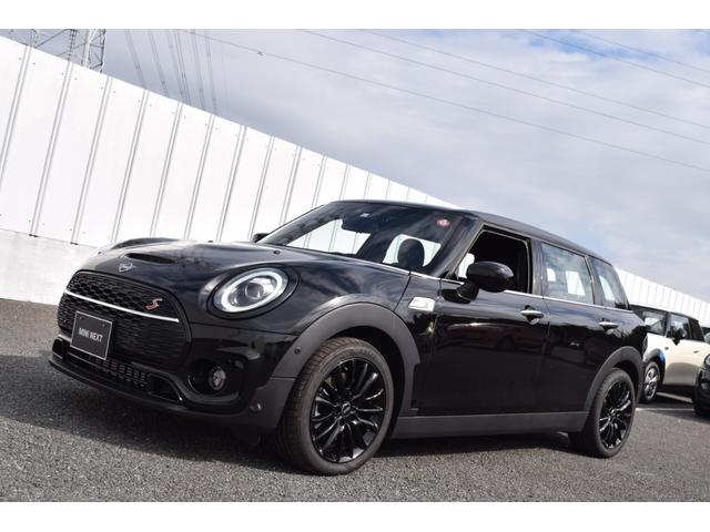 ｍｉｎｉ ｍｉｎｉ クーパーｓ クラブマン 正規認定中古車 元デモカー 後期モデル ｊｃｗステアリング ペッパーｐｋｇ １７黒ａｗ 黒ルーフ ナビ リアビューカメラ 前後ｐｄｃ ｌｅｄヘッドライト ドライブアシスト アクティブクルコン ｓｏｓコール ｅｔｃ 千葉県