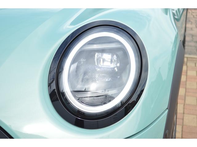 ＭＩＮＩ クーパーＳ　クラシック・トリム　正規認定中古車　元試乗車　純正ナビ　アクティブクルコン　衝突軽減Ｂ　レーンアシスト　ＰＫＧアシストプラス　ヘッドアップディスプレイ　スマホ接続・ワイヤレス充電　１８ＡＷ　ＳＯＳコール　ＥＴＣ（18枚目）
