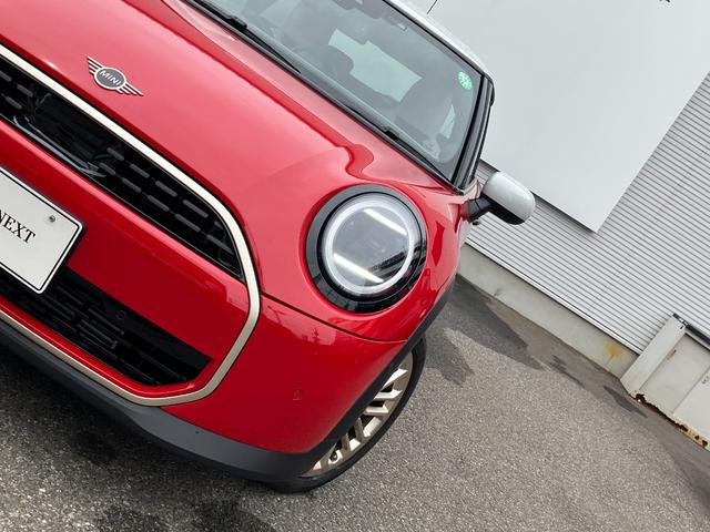 ＭＩＮＩ クーパーＣ　フェイバリット・トリム　正規認定中古車　元デモカー　フェイバリットトリム　Ｍパッケージ　電動フロントシート　ハーマンカードンスピーカー　ナビ　アクティブクルコン　ドライブアシスト　パーキングアシスト　ヘッドアップディスプレイ（56枚目）