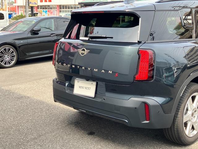 ＭＩＮＩ カントリーマンＳオール４　クラシック・トリム　正規認定中古車　元デモカー　クラシックトリム　プライバシーガラス　アクティブシート　電動フロントシート　ハーマンカードンスピーカー　ドライビングアシスタントプロ　パーキングアシスタントプラス　ＥＴＣ（28枚目）