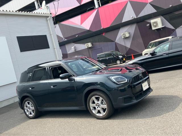ＭＩＮＩ カントリーマンＳオール４　クラシック・トリム　正規認定中古車　元デモカー　クラシックトリム　プライバシーガラス　アクティブシート　電動フロントシート　ハーマンカードンスピーカー　ドライビングアシスタントプロ　パーキングアシスタントプラス　ＥＴＣ（37枚目）
