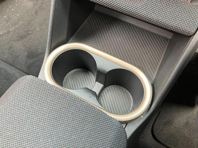 ＭＩＮＩ カントリーマンＳオール４　クラシック・トリム　正規認定中古車　元デモカー　クラシックトリム　プライバシーガラス　アクティブシート　電動フロントシート　ハーマンカードンスピーカー　ドライビングアシスタントプロ　パーキングアシスタントプラス　ＥＴＣ（53枚目）