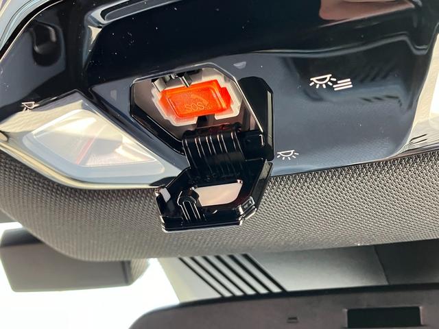 ＭＩＮＩ クーパーＣ　フェイバリット・トリム　正規認定中古車　元デモカー　フェイバリットトリム　Ｍパッケージ　電動フロントシート　ハーマンカードンスピーカー　ナビ　アクティブクルコン　ドライブアシスト　パーキングアシスト　ヘッドアップディスプレイ（53枚目）