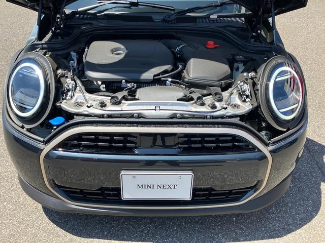 ＭＩＮＩ クーパーＣ　フェイバリット・トリム　正規認定中古車　元デモカー　フェイバリットトリム　Ｍパッケージ　電動フロントシート　ハーマンカードンスピーカー　ナビ　アクティブクルコン　ドライブアシスト　パーキングアシスト　ヘッドアップディスプレイ（60枚目）