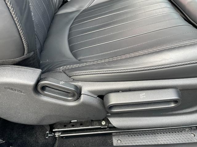 ＭＩＮＩ クーパーＳプレミアムプラスパッケジミニユアーズトリム　正規認定中古車　ワンオーナー　純正ナビ　リアビューカメラ　障害物センサー　ワイヤレス充電　シートヒーター付ブラックレザーシート　ドライブアシスト　１８インチＡＷ　ＥＴＣ２．０　前後ドラレコ（41枚目）