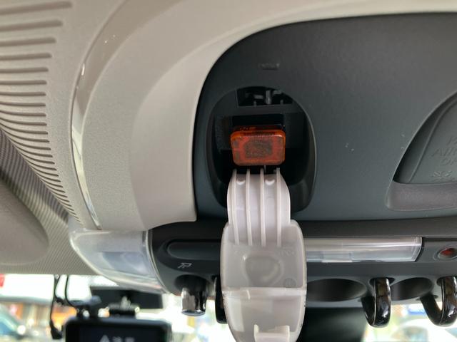 ＭＩＮＩ クーパーＤ　クラシック・トリム　認定中古車　ワンオーナー　クラシック　　ドライバーアシスタンスＰＫＧ　リアビューカメラ　アクティブクルコン　フロントシートＨ　純正ナビ　純正１６ＡＷ　前後ドラレコ　Ｂｌｕｅｔｏｏｔｈ接続　ＥＴＣ（47枚目）