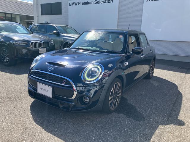 ＭＩＮＩ クーパーＳ　認定中古車　ワンオーナー　ペッパーＰＫＧ　リアビューカメラ　前後障害物センサー　純正１７ＡＷ　フロントシートＨ　純正ナビ　アクティブクルコン　Ｂｌｕｅｔｏｏｔｈ接続　ＬＥＤヘッドライト　ＳＯＳ　ＥＴＣ（20枚目）