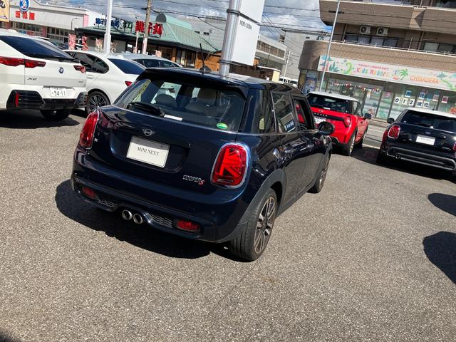 ＭＩＮＩ クーパーＳ　認定中古車　ワンオーナー　ペッパーＰＫＧ　リアビューカメラ　前後障害物センサー　純正１７ＡＷ　フロントシートＨ　純正ナビ　アクティブクルコン　Ｂｌｕｅｔｏｏｔｈ接続　ＬＥＤヘッドライト　ＳＯＳ　ＥＴＣ（28枚目）