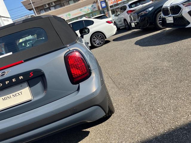 ���[�ԑO�ɂ́A�l�h�m�h���n�m�������J�j�b�N�ɂ��P�O�O���ڂ̓_���E�������s���܂��B�s��ӏ��A���������ɒB���Ă��镔�i�Ɋւ��܂��ẮA�S�ē��Е��S�Ō������Ă���̂��[�ԂƂȂ�܂��B