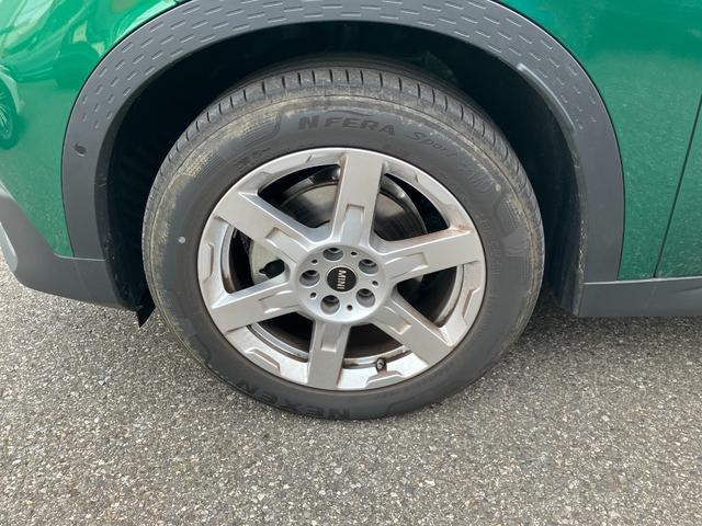 MINI カントリーマンSオール4 クラシック・トリム 認定中古車 元試乗車 クラシックトリム Mパッケージ スポーツステアリングホイール プライバシーガラス アクティブシート 電動フロントシート インテリアカメラ ハーマンカードン 18インチ純正AW(22枚目)