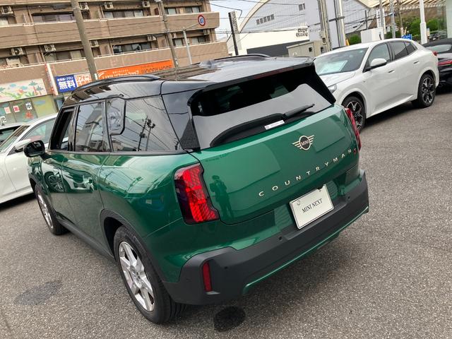 MINI カントリーマンSオール4 クラシック・トリム 認定中古車 元試乗車 クラシックトリム Mパッケージ スポーツステアリングホイール プライバシーガラス アクティブシート 電動フロントシート インテリアカメラ ハーマンカードン 18インチ純正AW(24枚目)