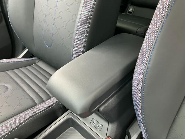 MINI カントリーマンSオール4 クラシック・トリム 認定中古車 元試乗車 クラシックトリム Mパッケージ スポーツステアリングホイール プライバシーガラス アクティブシート 電動フロントシート インテリアカメラ ハーマンカードン 18インチ純正AW(53枚目)