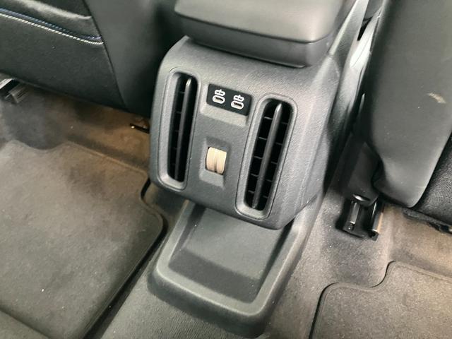 MINI カントリーマンSオール4 クラシック・トリム 認定中古車 元試乗車 クラシックトリム Mパッケージ スポーツステアリングホイール プライバシーガラス アクティブシート 電動フロントシート インテリアカメラ ハーマンカードン 18インチ純正AW(56枚目)