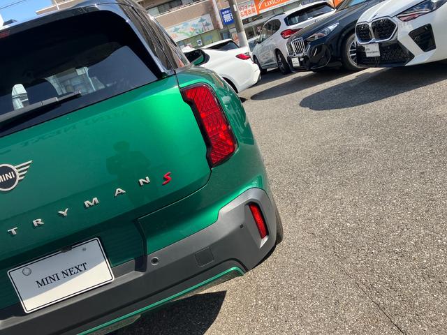 MINI カントリーマンSオール4 クラシック・トリム 認定中古車 元試乗車 クラシックトリム Mパッケージ スポーツステアリングホイール プライバシーガラス アクティブシート 電動フロントシート インテリアカメラ ハーマンカードン 18インチ純正AW(59枚目)