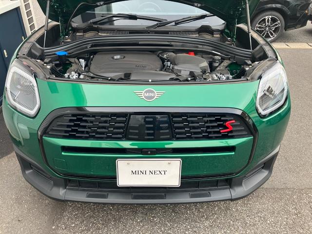 MINI カントリーマンSオール4 クラシック・トリム 認定中古車 元試乗車 クラシックトリム Mパッケージ スポーツステアリングホイール プライバシーガラス アクティブシート 電動フロントシート インテリアカメラ ハーマンカードン 18インチ純正AW(62枚目)