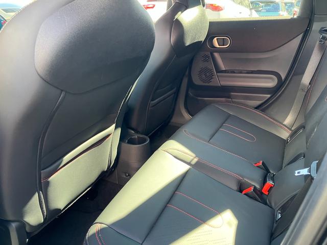 ＭＩＮＩ クーパーＳ　ジョン・クーパー・ワークス・トリム　認定中古車　ワンオナ　ＪＣＷＴＲＩＭ　ＭＰＫＧ　レッドルーフ・ミラーキャップ　ｈａｒｍａｎ／ｋａｒｄｏｎスピーカー　電動フロントシート　ヘッドアップＤ　純正革シート　純ナビ　シートヒーター　ＥＴＣ（18枚目）