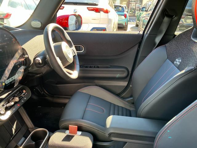 ＭＩＮＩ クーパーＳ　ジョン・クーパー・ワークス・トリム　認定中古車　ワンオナ　ＪＣＷＴＲＩＭ　ＭＰＫＧ　レッドルーフ・ミラーキャップ　ｈａｒｍａｎ／ｋａｒｄｏｎスピーカー　電動フロントシート　ヘッドアップＤ　純正革シート　純ナビ　シートヒーター　ＥＴＣ（62枚目）