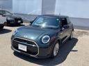 クーパーＣ　フェイバリット・トリム　正規認定中古車　元デモカー　フェイバリットトリム　Ｍパッケージ　電動フロントシート　ハーマンカードンスピーカー　ナビ　アクティブクルコン　ドライブアシスト　パーキングアシスト　ヘッドアップディスプレイ（22枚目）