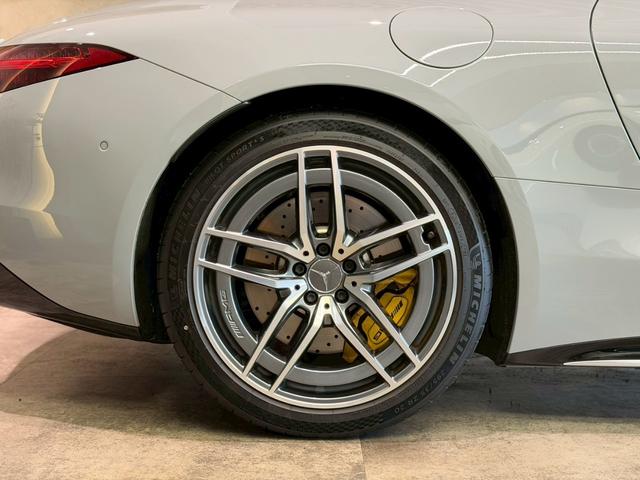 SL SL43 ヘッドアップディスプレイ アルペングレー 新車保障継承付 イエローキャリパー ナッパ革シート シートヒーター ベンチレーション ワイヤレス充電 全周囲カメラ パワーバックドア 黒幌 LEDヘッドライト(17枚目)