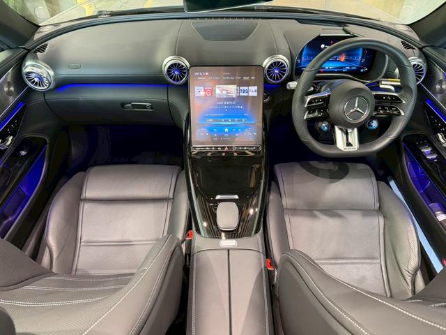 SL SL43 ヘッドアップディスプレイ アルペングレー 新車保障継承付 イエローキャリパー ナッパ革シート シートヒーター ベンチレーション ワイヤレス充電 全周囲カメラ パワーバックドア 黒幌 LEDヘッドライト(23枚目)