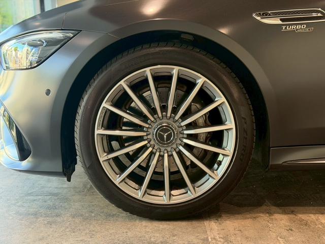 GT 4ドアクーペ 43 4マチック+ ライドコントロール+パッケージ ガラススライディングルーフ レーダーセーフティーパッケージ エアバランスパッケージ ベンチレーション マッサージ機能付 ヘッドアップディスプレイ エアサスペンション グラファイトグレーマグノ(17枚目)