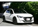 パールホワイトの208GT入荷しました!約8千kmの低走行車です◎